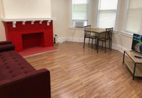 Spacious and private 3-bedroom apartment near EWR